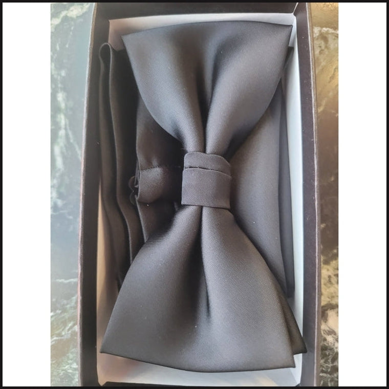 Barcelona Solid Bowtie and Pocket Square Set-Bow Tie-That Guy's Secret