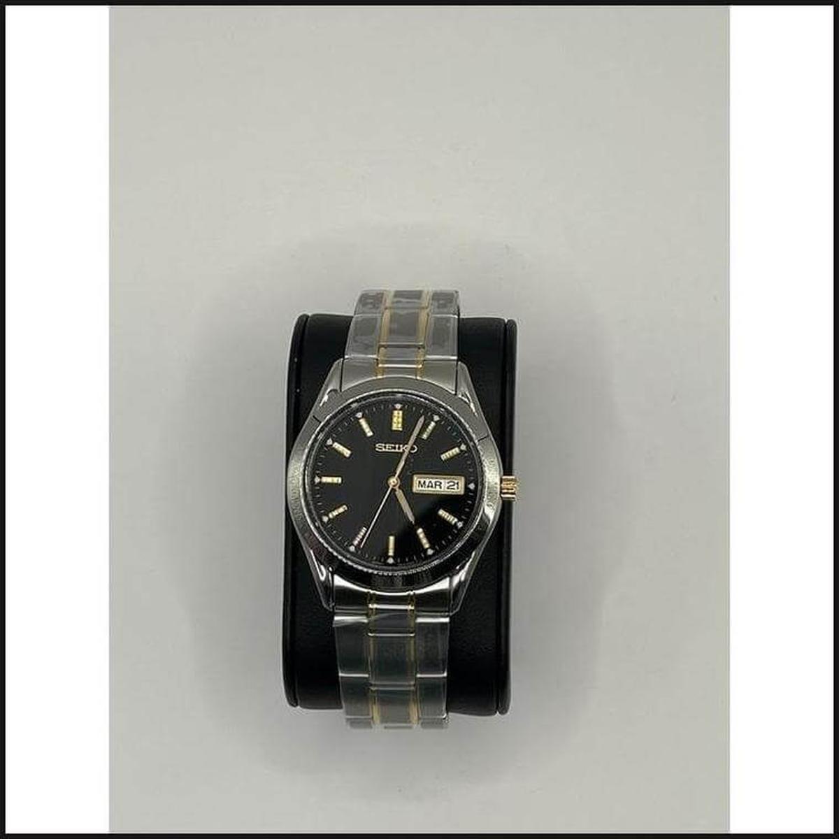 Gents two tone silver-yellow, black-gold dial Seiko watch-Watch-That Guy's Secret