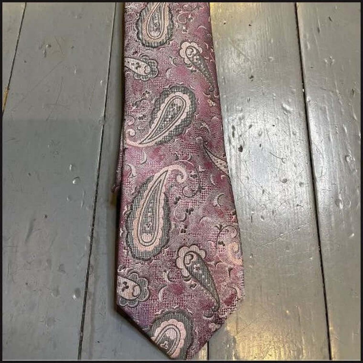 Stacy Adams Windsor Necktie - That Guy's Secret