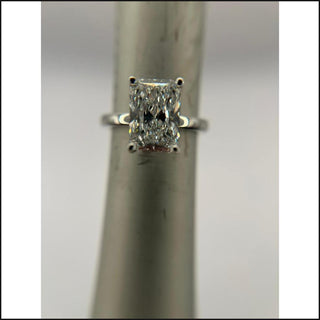 14Kt White Gold Lab Grown 3 1/8Ctw With 3Ctw Radiant Center Solitaire & Hidden Halo - That Guy's Secret
