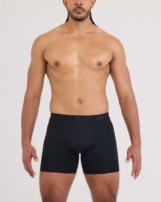 Smooth Flex Black - front on model
