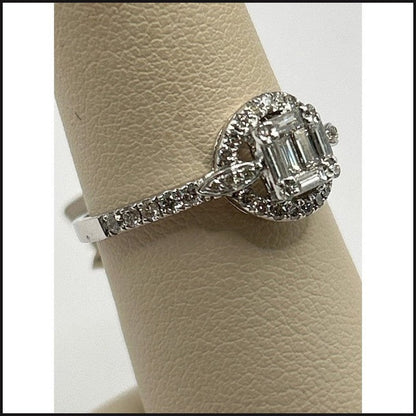 14kw .56ctw Mosaic style engagement ring