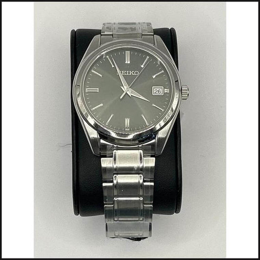 Gents silver tone green-silver dial watch-Watch-That Guy's Secret