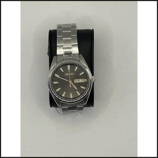 Gents silver tone with black & white dial watch-Watch-That Guy's Secret