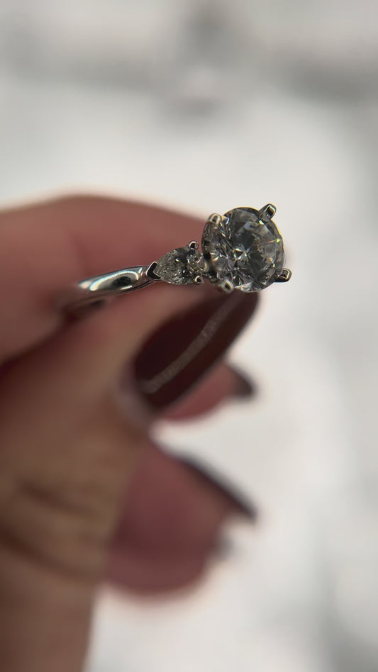 14K White Gold Diamond 1/3 ctw Semi Mount for 1 ctw Center Round