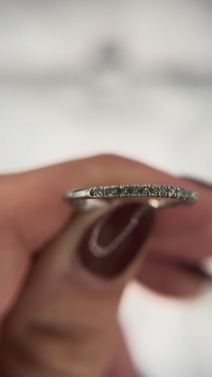 14k White Gold Diamond Band