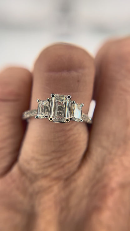 14K White Gold  3 Stone Lab Grown 2 Emarld Cut 1/4ct Diamonds With  1ct Emerald Center  Diamond 1.80cttw