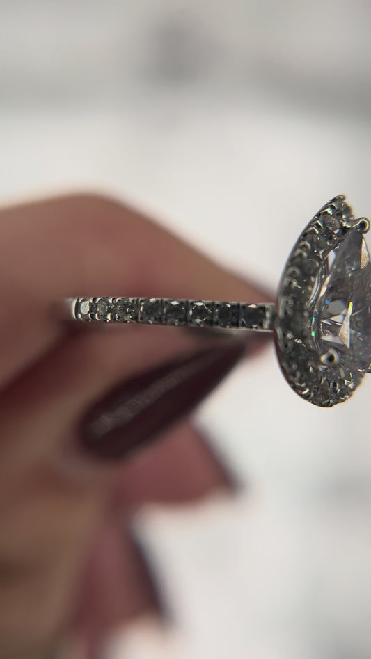 14K White Gold Diamond 3/8 ctw Semi Mount For 1 ctw Pear Center