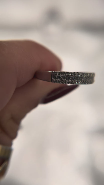 14k White Gold Diamond Band