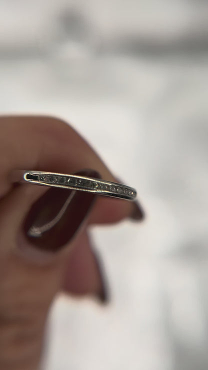 14k White Gold Diamond Band