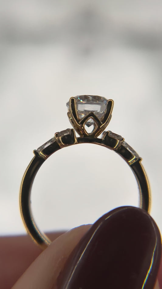 14K Yellow Gold Diamond 3/8 ctw Semi Mount For 1 1/2 ctw Round Center