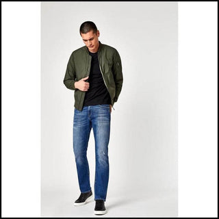 Mavi Zach - That Guy's Secret